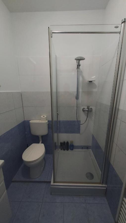 Apartments Cezar Vinkuran Luaran gambar
