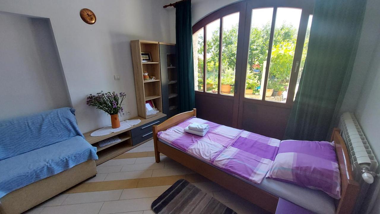 Apartments Cezar Vinkuran Luaran gambar