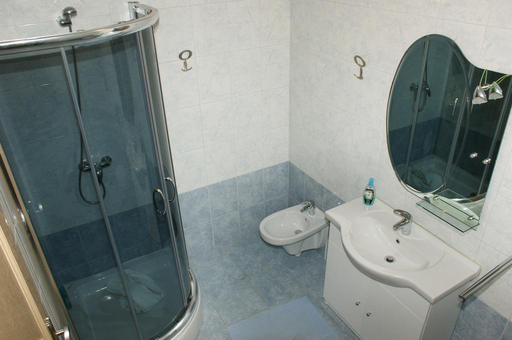 Apartments Cezar Vinkuran Luaran gambar