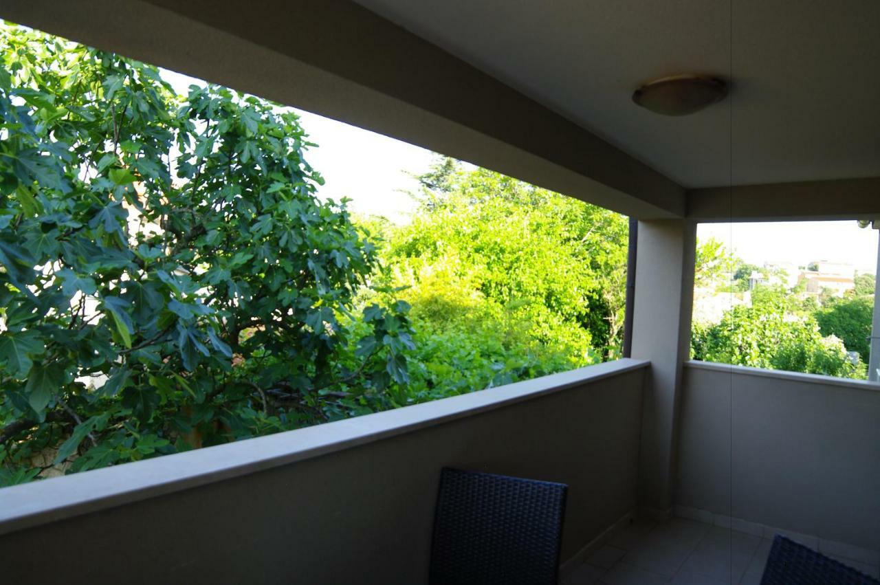 Apartments Cezar Vinkuran Luaran gambar