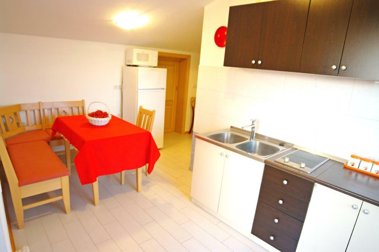 Apartments Cezar Vinkuran Luaran gambar
